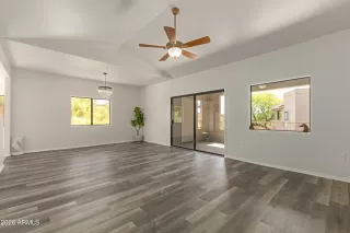 Photo #2: 7012529 Listing 