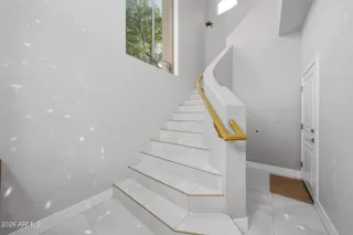 Photo #3: 7012589 Listing 