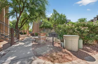 Photo #3: 7012625 Listing