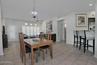 Photo #6: 7012724 Listing