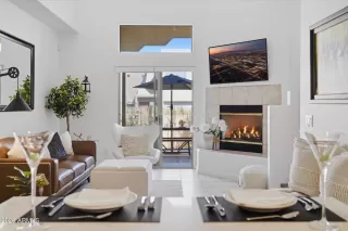 Photo #5: 7012788 Listing 