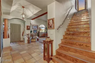 Photo #3: 7012908 Listing 