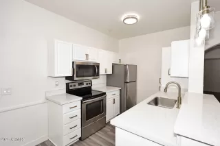 Photo #1: 7012947 Listing 