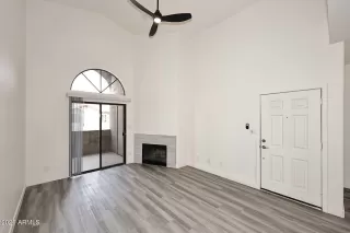 Photo #4: 7012947 Listing 