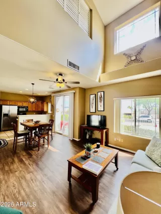 Photo #1: 7012962 Listing 