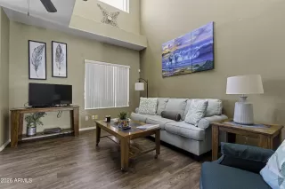 Photo #3: 7012962 Listing 