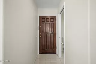 Photo #6: 7013027 Listing 