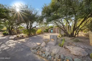 Photo #3: 7013036 Listing