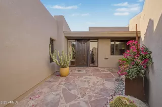 Photo #6: 7013036 Listing