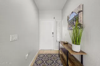 Photo #6: 7013066 Listing