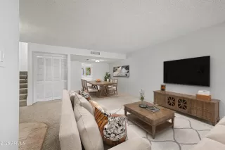 Photo #2: 7013082 Listing 