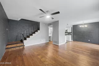 Photo #3: 7013231 Listing 