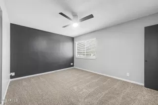 Photo #6: 7013231 Listing 