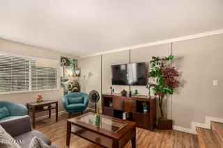 Photo #5: 7013314 Listing 