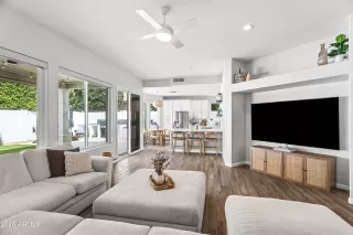 Photo #4: 7013348 Listing 