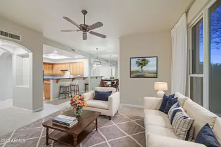 Photo #4: 7013350 Listing