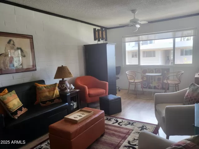 MLS: 7013423 Condo For Sale