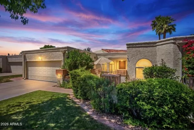 MLS: 7013428 Condo For Sale