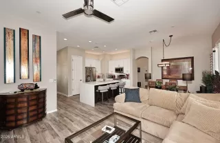 Photo #6: 7013474 Listing 