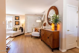 Photo #2: 7013668 Listing 