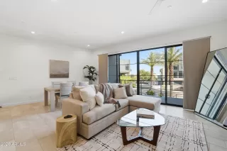 Photo #3: 7013775 Listing