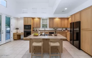 Photo #2: 7013954 Listing 