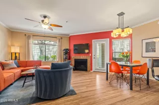 Photo #1: 7013968 Listing