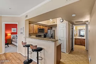 Photo #5: 7013968 Listing