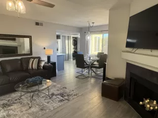 Photo #5: 7013981 Listing 