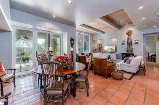 Photo #6: 7013982 Listing