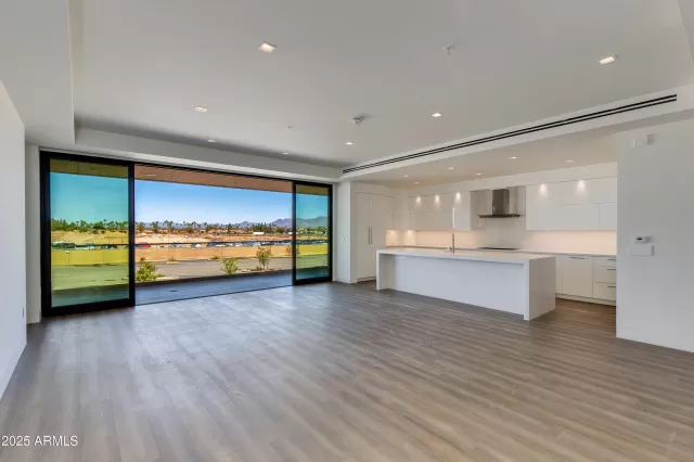 MLS: 7014069 Condo For Sale