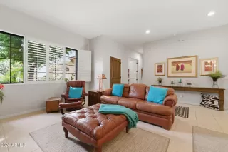 Photo #4: 7014151 Listing 