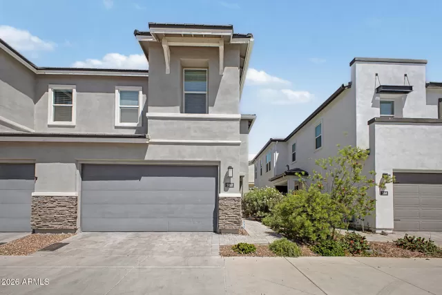 MLS: 7014370 Condo For Sale