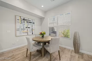 Photo #6: 7014370 Listing