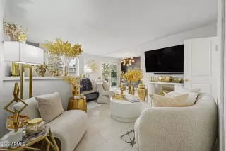 Photo #6: 7014401 Listing 