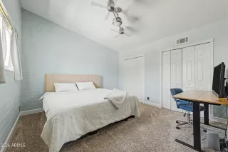 Photo #4: 7014440 Listing