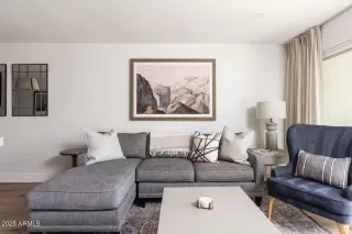 Photo #1: 7014462 Listing