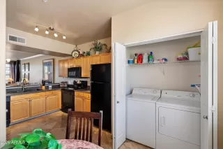 Photo #4: 7014589 Listing 