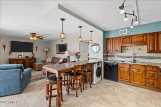 Photo #3: 7014607 Listing