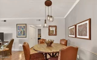 Photo #5: 7014728 Listing 