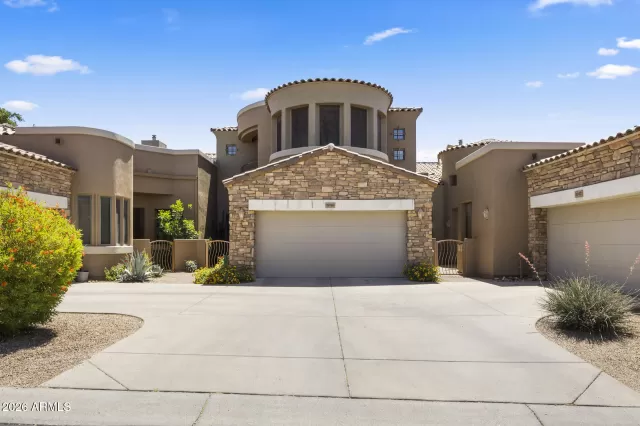 MLS: 7014888 Condo For Sale