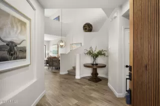 Photo #2: 7014888 Listing 