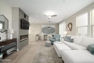 Photo #1: 7014957 Listing 