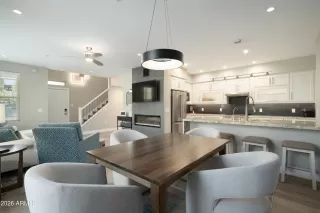 Photo #3: 7014957 Listing 