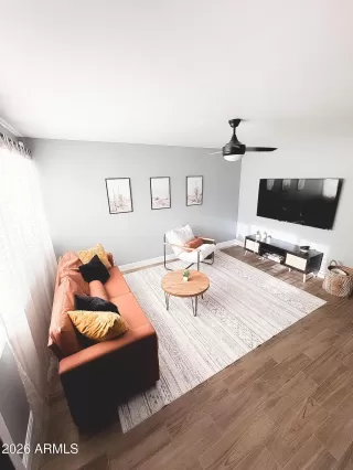 Photo #2: 7015112 Listing 