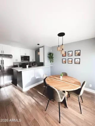 Photo #3: 7015112 Listing 