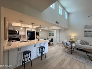 Photo #6: 7015142 Listing 