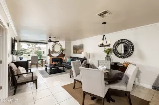Photo #5: 7015195 Listing