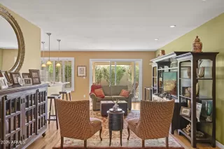 Photo #4: 7015284 Listing 