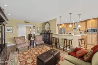 Photo #6: 7015284 Listing 